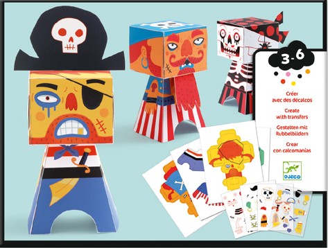 Boîte du jeu Paper toys/Pirates décalqués